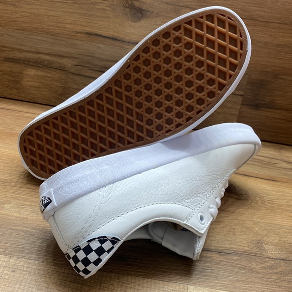 VANS SPORT LOW BRAND NEW - Picture 5 of 8